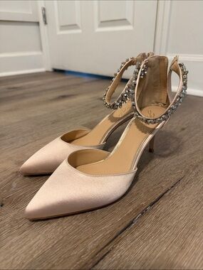 Jewel Badgley Mischka Blush Satin Pointed Toe Jeweled Ankle-Strap Heels